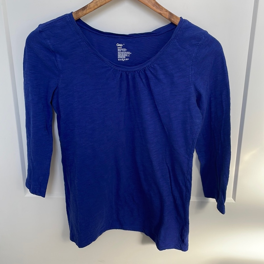 GAP 3/4 Sleeve Vibrant Blue Shirt Small